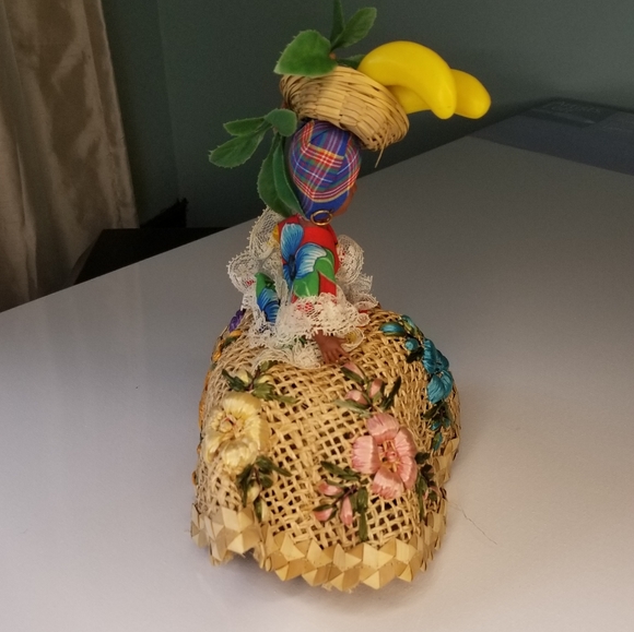 Vintage souvenir Bahamas doll - Picture 3 of 6